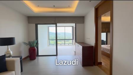 Black Mountain Golf Course: Excellent luxury condo with 2 bedrooms and 2 bathrooms