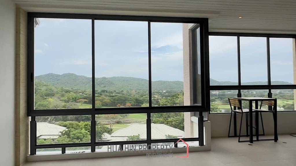 Black Mountain Golf Course: Excellent luxury condo with 2 bedrooms and 2 bathrooms