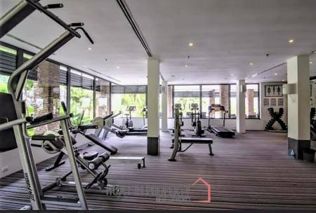 Black Mountain Golf Course: Excellent luxury condo with 2 bedrooms and 2 bathrooms