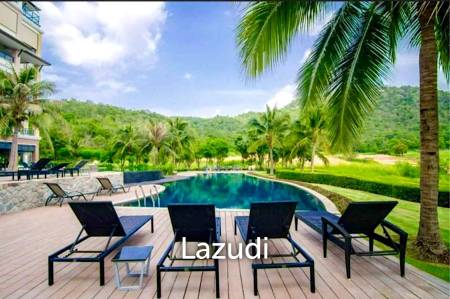 Black Mountain Golf Course: Excellent luxury condo with 2 bedrooms and 2 bathrooms