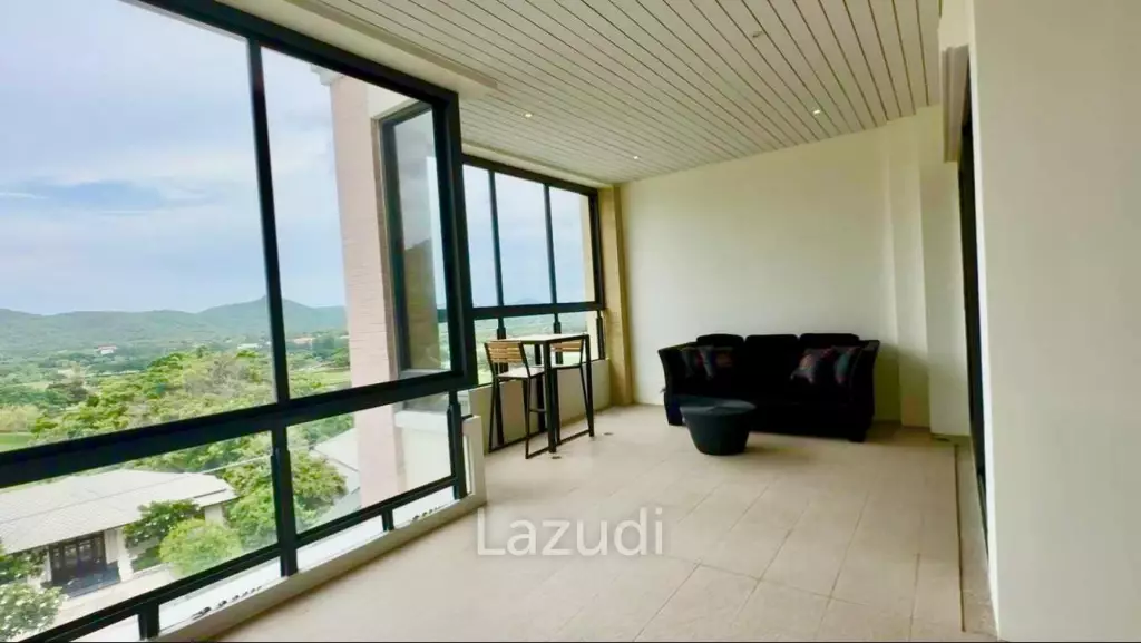Black Mountain Golf Course: Excellent luxury condo with 2 bedrooms and 2 bathrooms