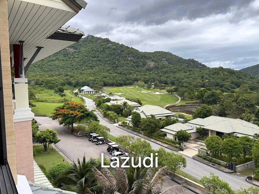 Black Mountain Golf Course: Excellent luxury condo with 2 bedrooms and 2 bathrooms
