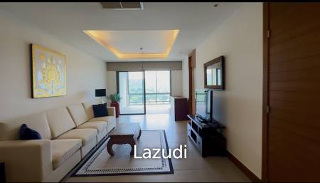 Black Mountain Golf Course: Excellent luxury condo with 2 bedrooms and 2 bathrooms
