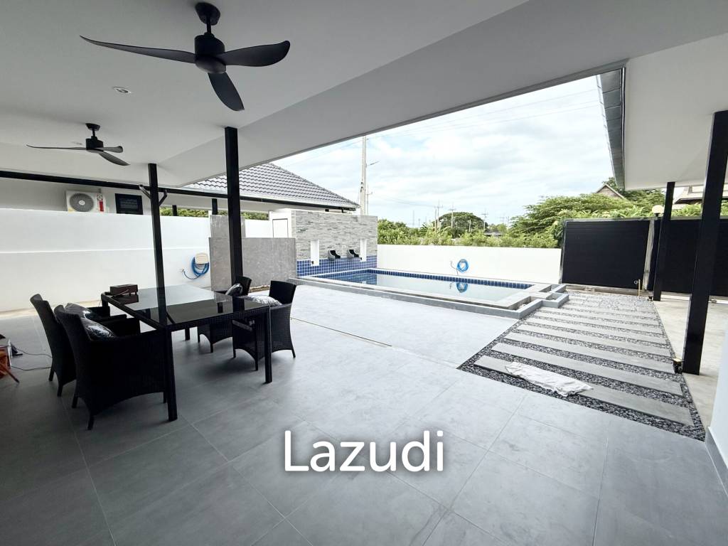 Mil Pool Villas - Modern Brand New 3-Bedroom 2-Bathroom Pool Villa in Central Hua Hin