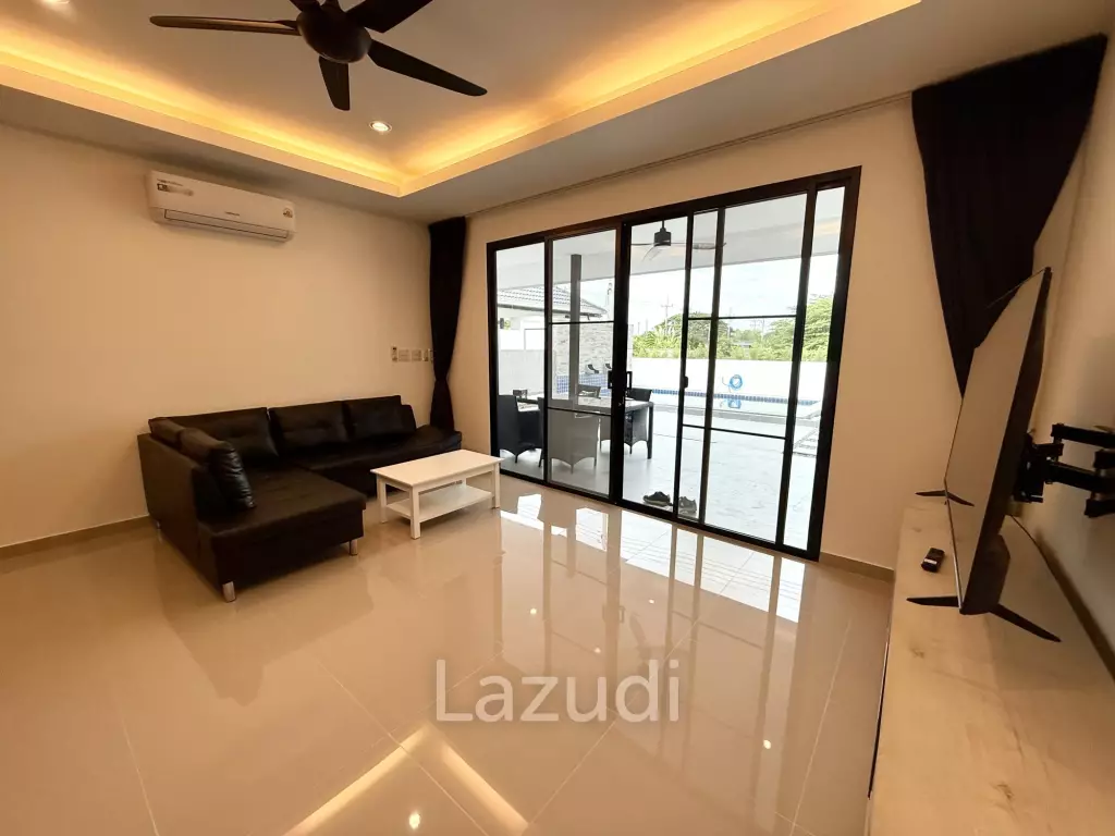 Mil Pool Villas - Modern Brand New 3-Bedroom 2-Bathroom Pool Villa in Central Hua Hin