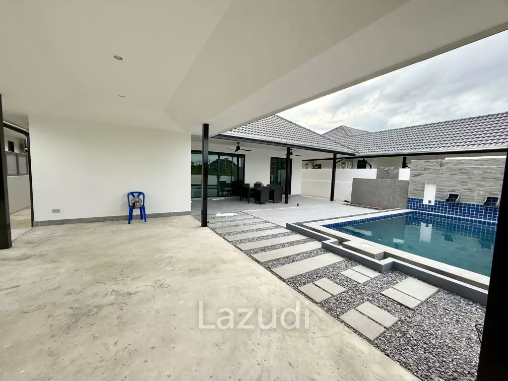 Mil Pool Villas - Modern Brand New 3-Bedroom 2-Bathroom Pool Villa in Central Hua Hin