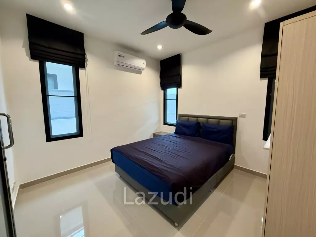 Mil Pool Villas - Modern Brand New 3-Bedroom 2-Bathroom Pool Villa in Central Hua Hin