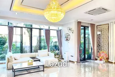 4 Bedroom 6 Bathroom 400 Sq.m The Grand Pinklao