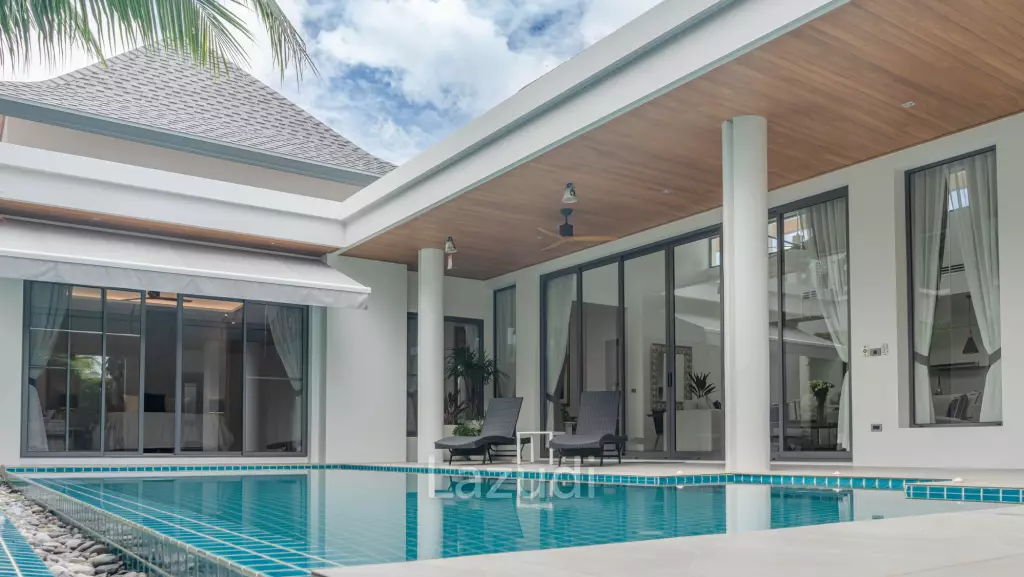 Spacious 3-Bedroom Villa, 5mins to Bangtao Beach