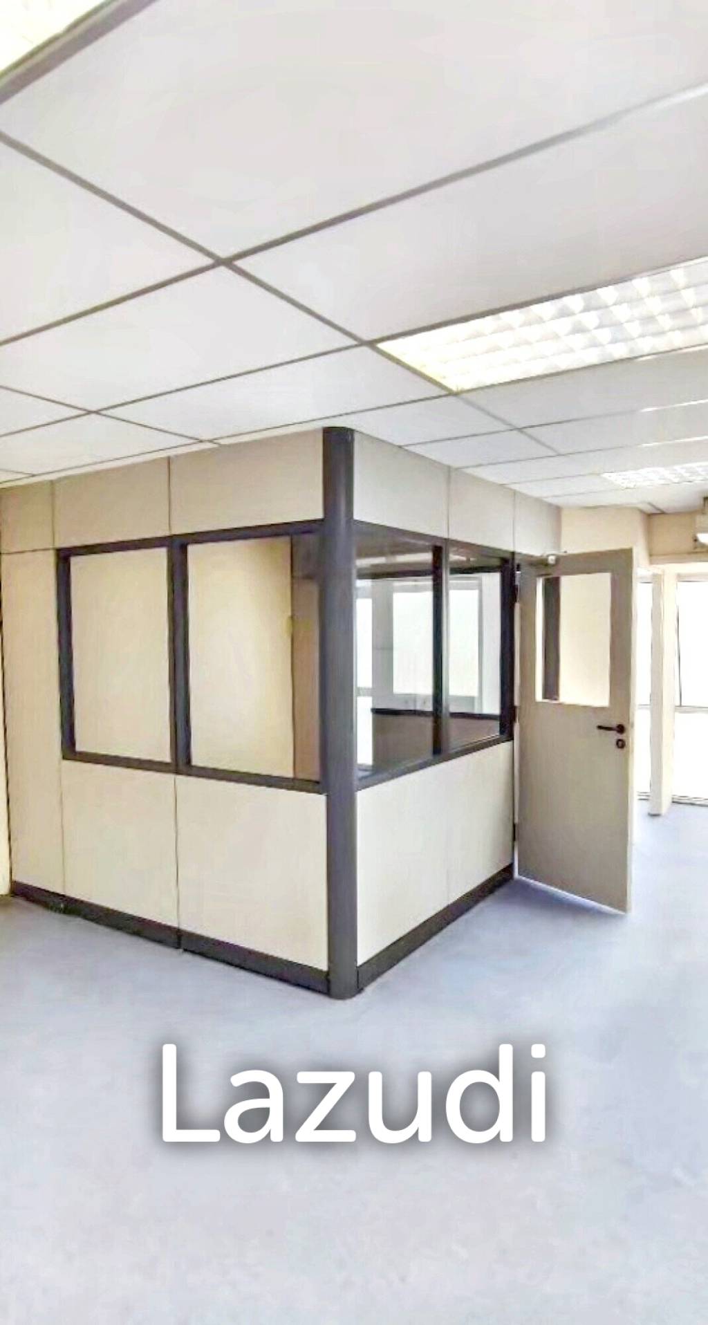 6 Bathrooms 117 SQ.M Office at Sukhumvit Suites