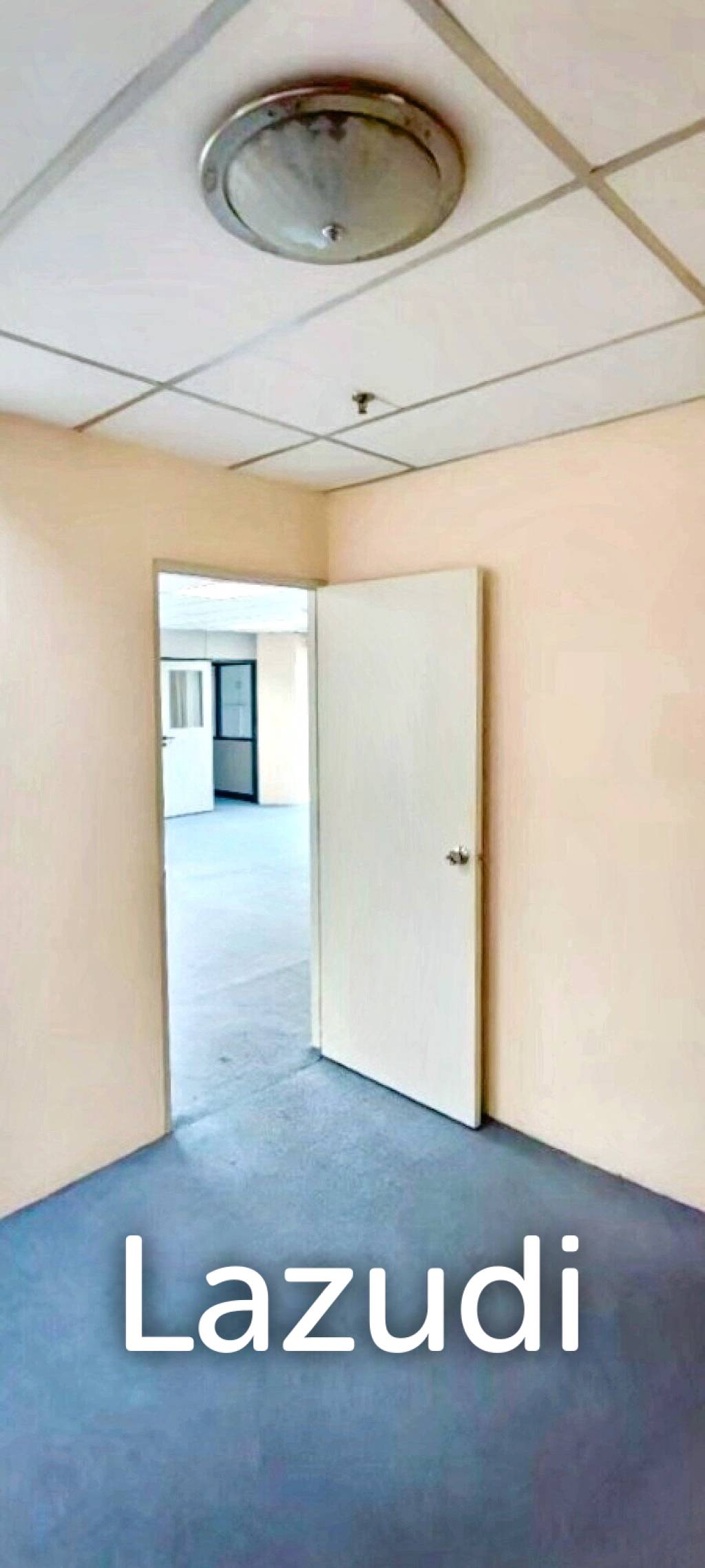 6 Bathrooms 117 SQ.M Office at Sukhumvit Suites