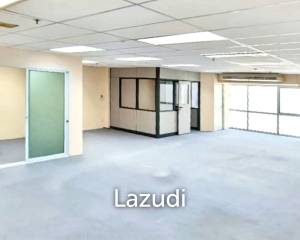 6 Bathrooms 117 SQ.M Office at Sukhumvit Suites