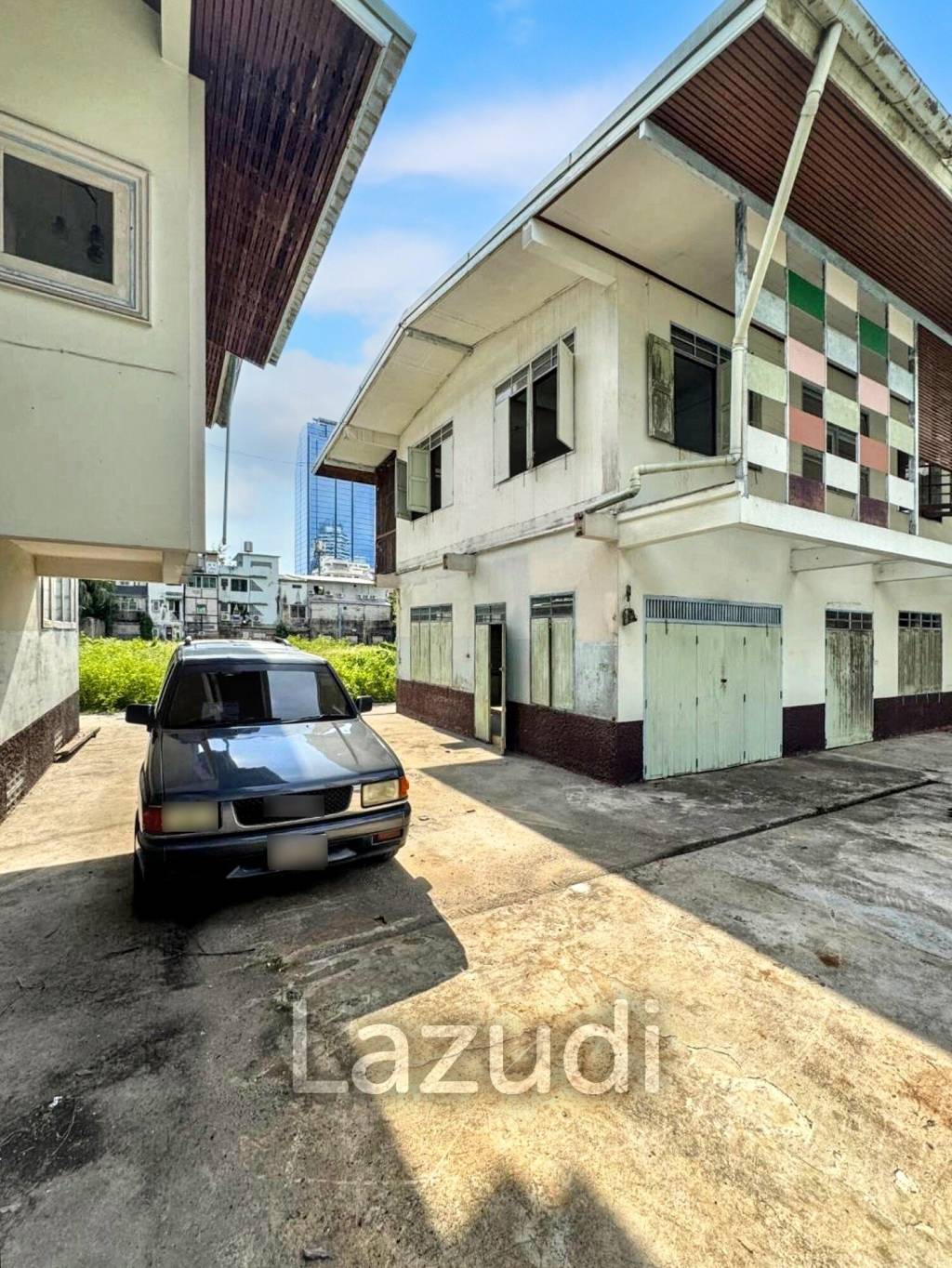 Prime 3000sqm Land and House for Sale in the Heart of Sukhumvit 20 – Unlimited Commercial Potential