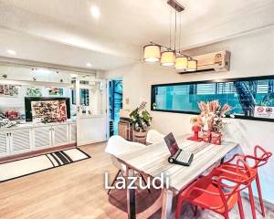 3 Bed 2 Bath 180 SQ.M Townhouse at Ekkamai 12