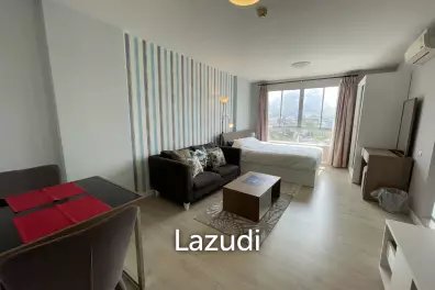 Baan Peang Ploen Condo : Studio bedroom walkable to the Beach