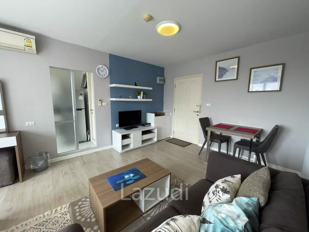 Baan Peang Ploen Condo : Studio bedroom walkable to the Beach