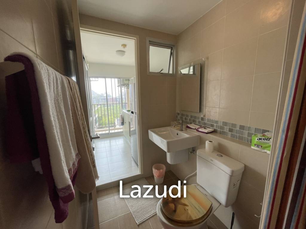 Baan Peang Ploen Condo : Studio bedroom walkable to the Beach
