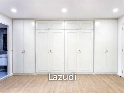 3 Bedroom 4 Bathroom 174.5 Sq.m Prestige Towers