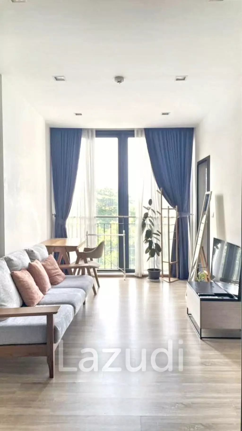 1 Bedroom 1 Bathroom 37 Sq.m Kawa Haus