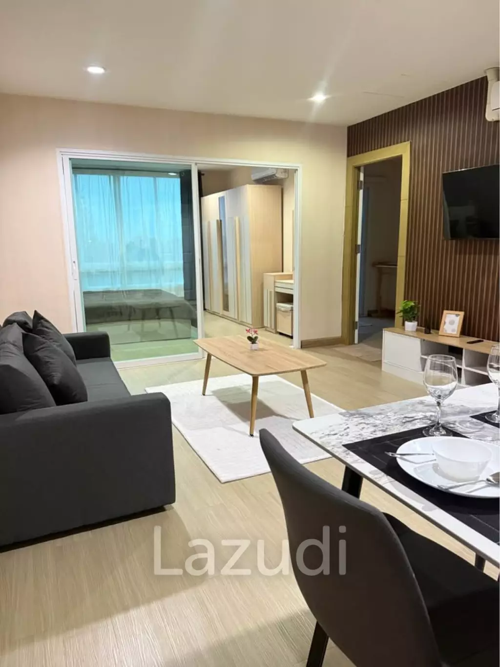 Spacious 1 Bedroom The View Condo Suanluang For Sale