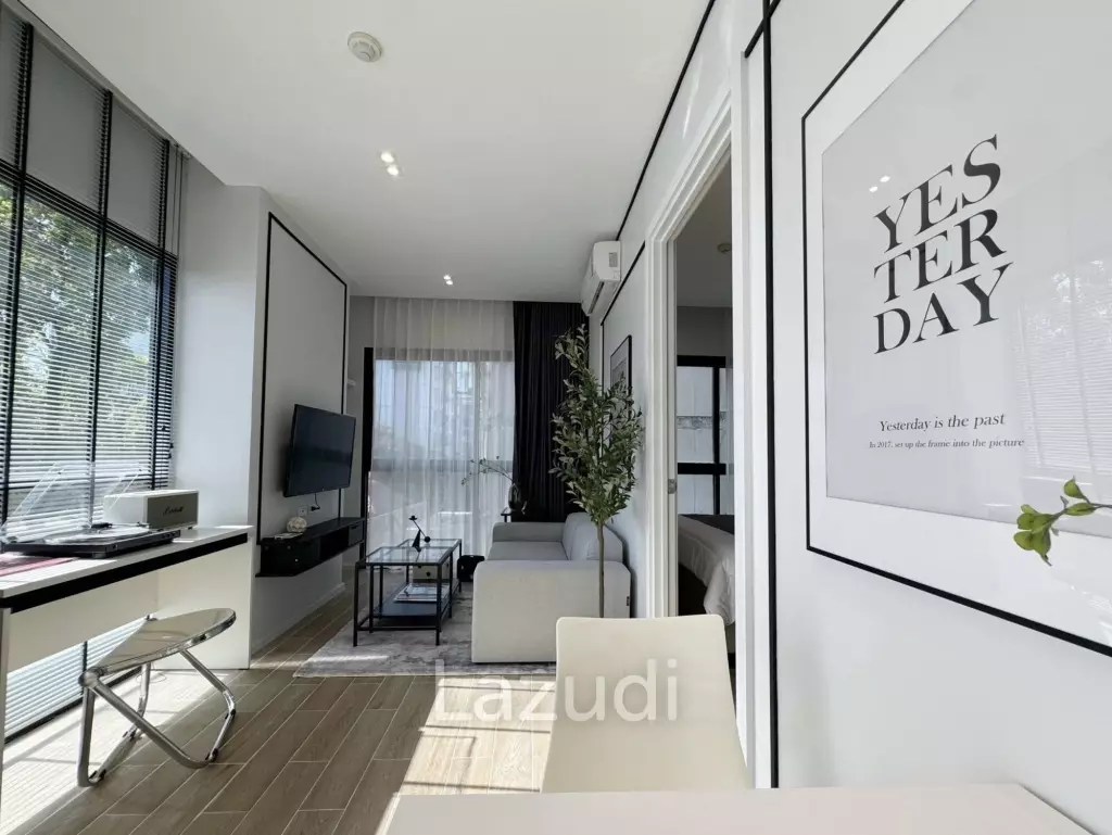 Renovated 1-Bedroom 40 SQ.M At Dlux Condominium For Sale