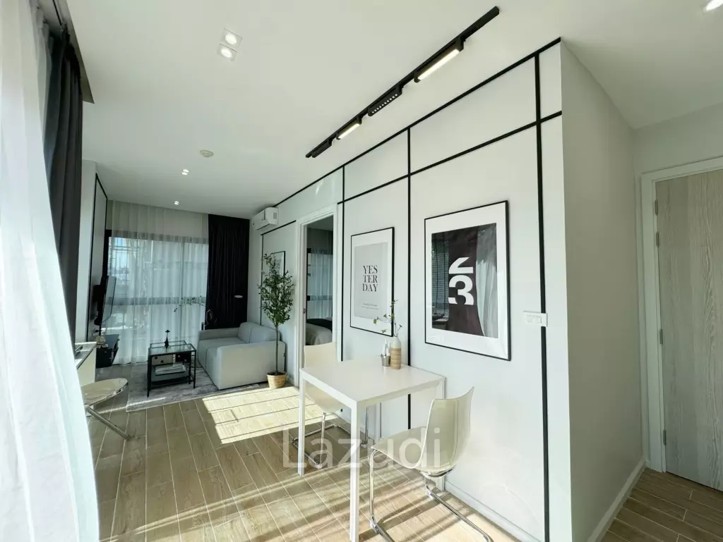 Renovated 1-Bedroom 40 SQ.M At Dlux Condominium For Sale