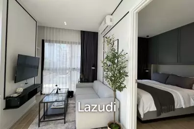 Renovated 1-Bedroom 40 SQ.M At Dlux Condominium For Sale