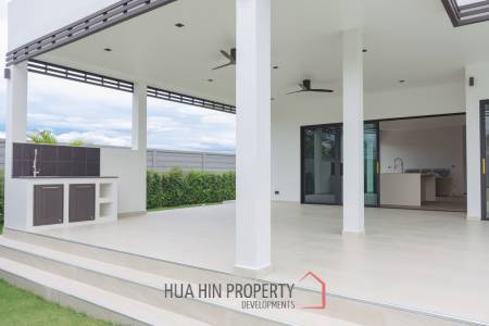 3 Bed 3 Bath 338.70 SQ.M Sivana Hills Hua Hin