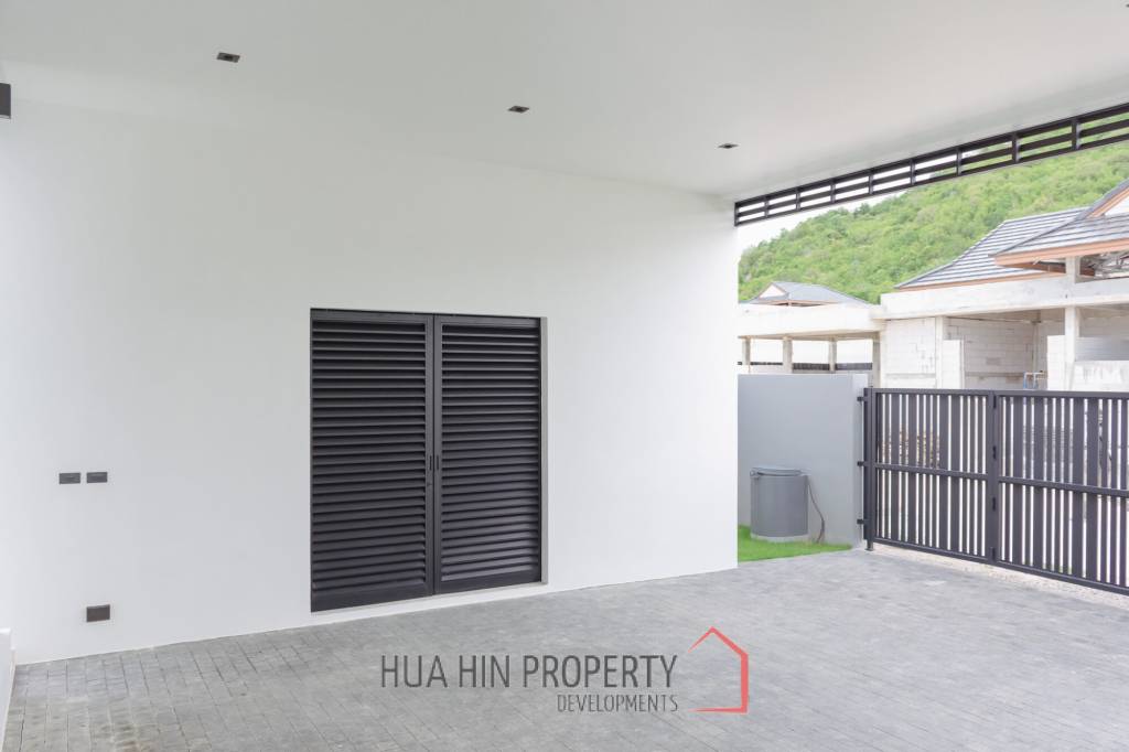 3 Bed 3 Bath 338.70 SQ.M Sivana Hills Hua Hin