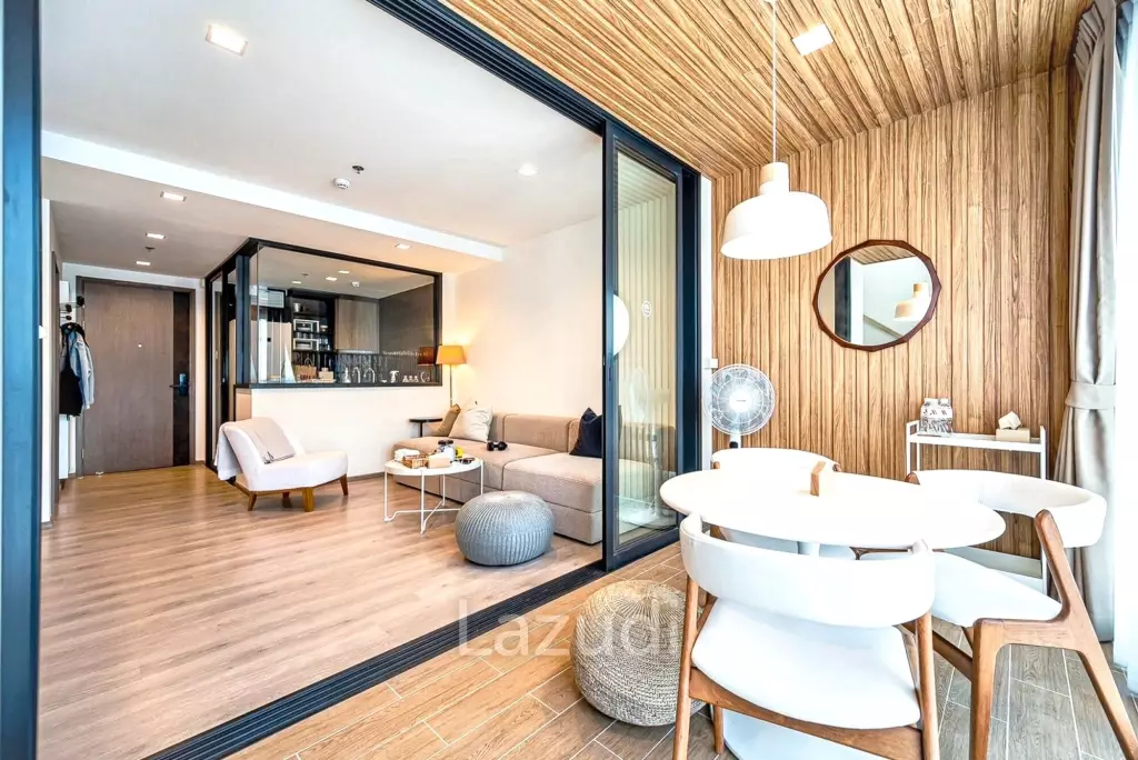 2 Bed 2 Bath 82.28 Sq.m THE LINE Phahonyothin Park
