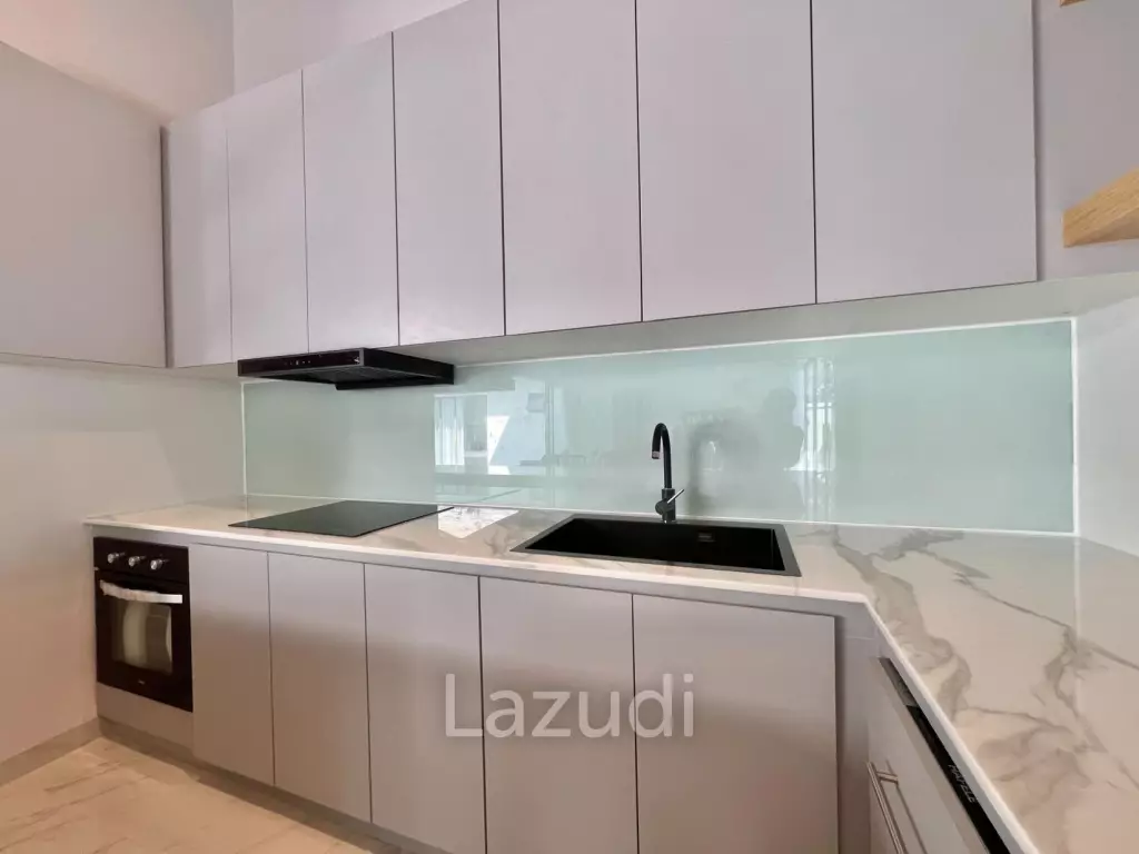 [Ready to Move-In] 3-Bed Villa in Mae Nam, Koh Samui