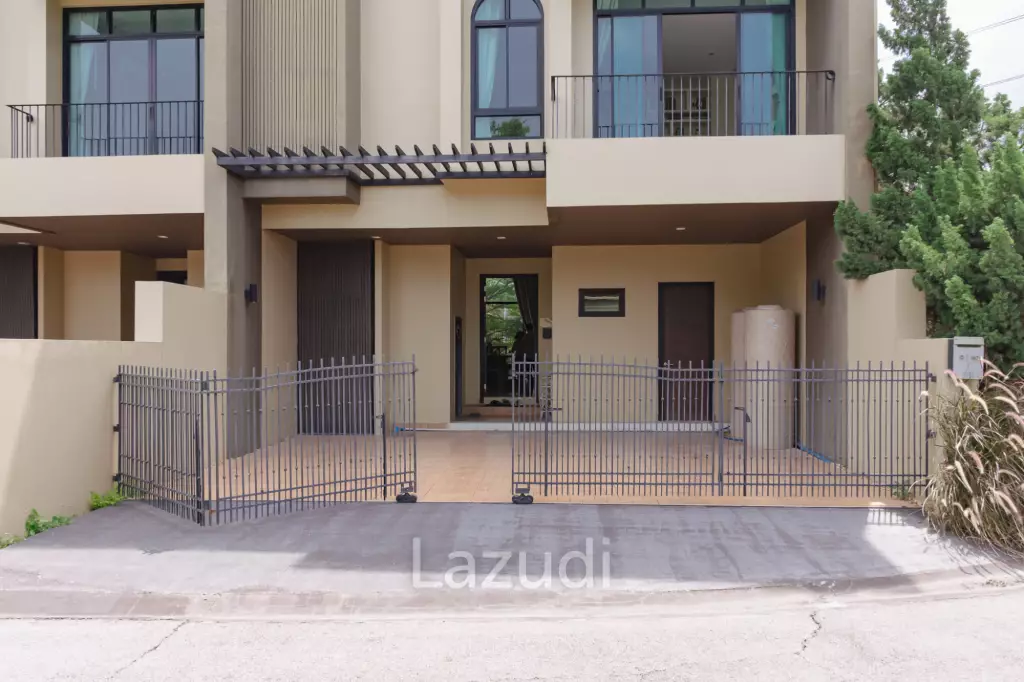 AMORE : Modern Tuscany 3 Story Townhouse in Hua Hin 112