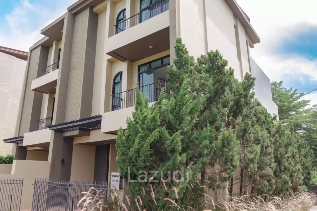 AMORE : Modern Tuscany 3 Story Townhouse in Hua Hin 112