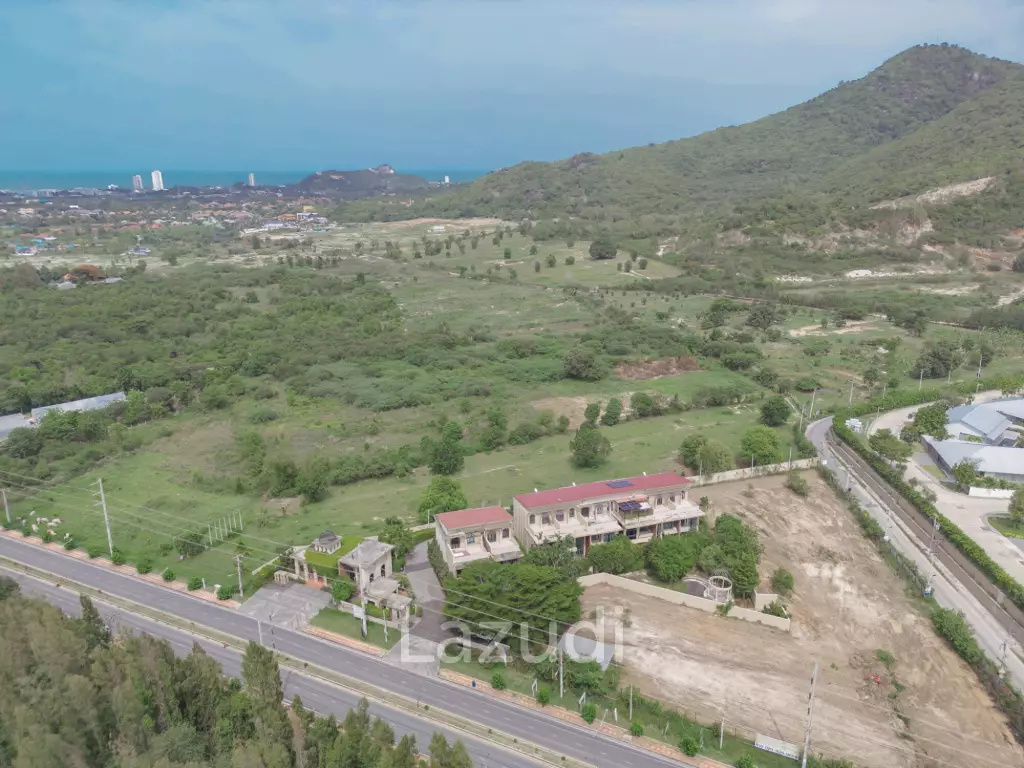 AMORE : Modern Tuscany 3 Story Townhouse in Hua Hin 112