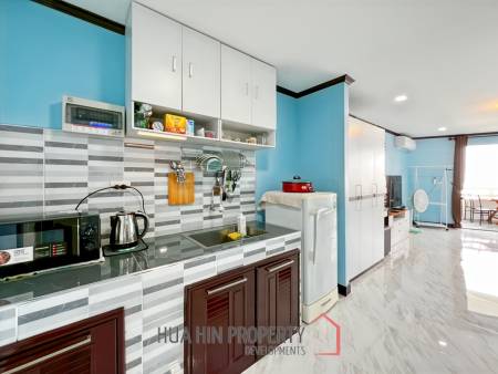 Seaview Studio Condo in V.I.P. Chain Cha-Am