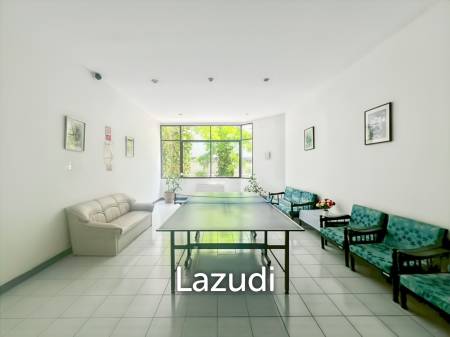 Seaview Studio Condo in V.I.P. Chain Cha-Am