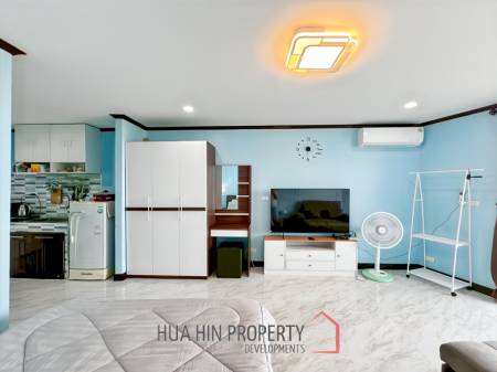 Seaview Studio Condo in V.I.P. Chain Cha-Am