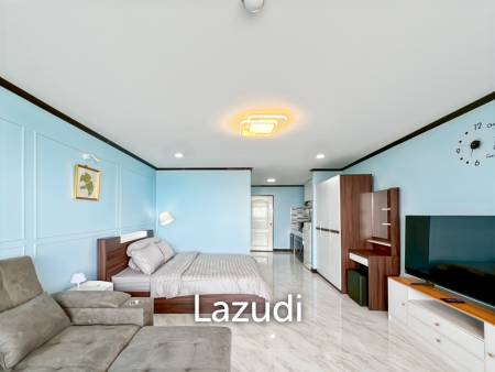 Seaview Studio Condo in V.I.P. Chain Cha-Am