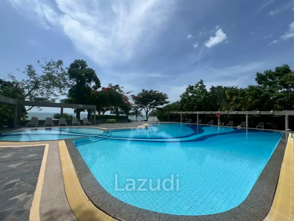 Seaview Studio Condo in V.I.P. Chain Cha-Am