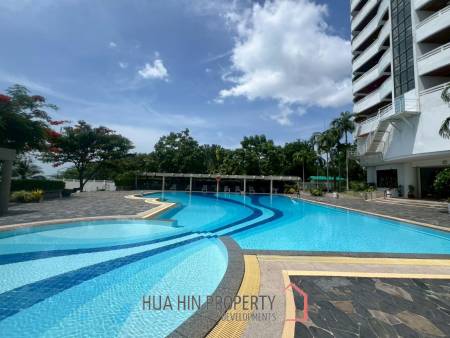 Seaview Studio Condo in V.I.P. Chain Cha-Am