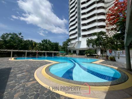 Seaview Studio Condo in V.I.P. Chain Cha-Am
