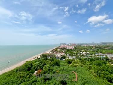 Seaview Studio Condo in V.I.P. Chain Cha-Am