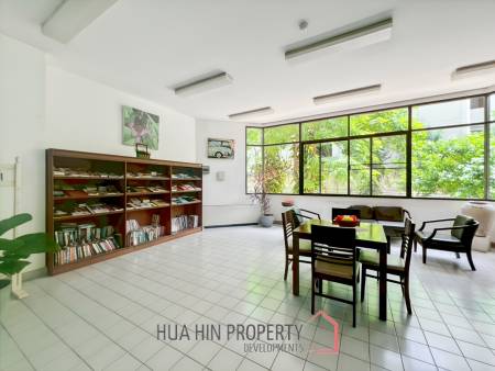 Seaview Studio Condo in V.I.P. Chain Cha-Am