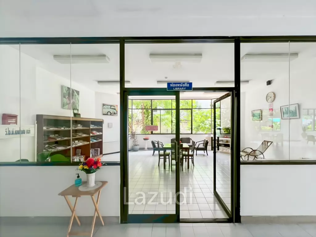 Seaview Studio Condo in V.I.P. Chain Cha-Am