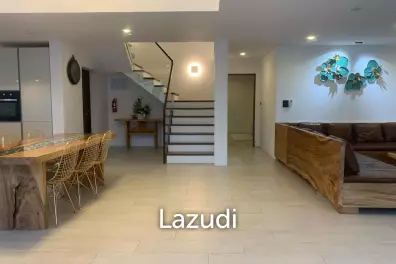 Modern 3-Bedroom Villa for Rent in the Heart of Bang Rak, Koh Samui