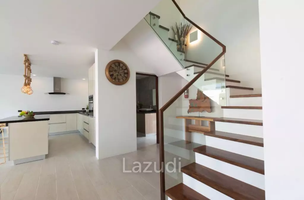 Modern 3-Bedroom Villa for Rent in the Heart of Bang Rak, Koh Samui