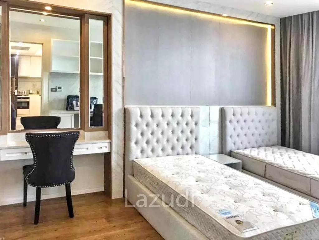 1 Bed 1 Bath 72 SQ.M The Bangkok Sathorn