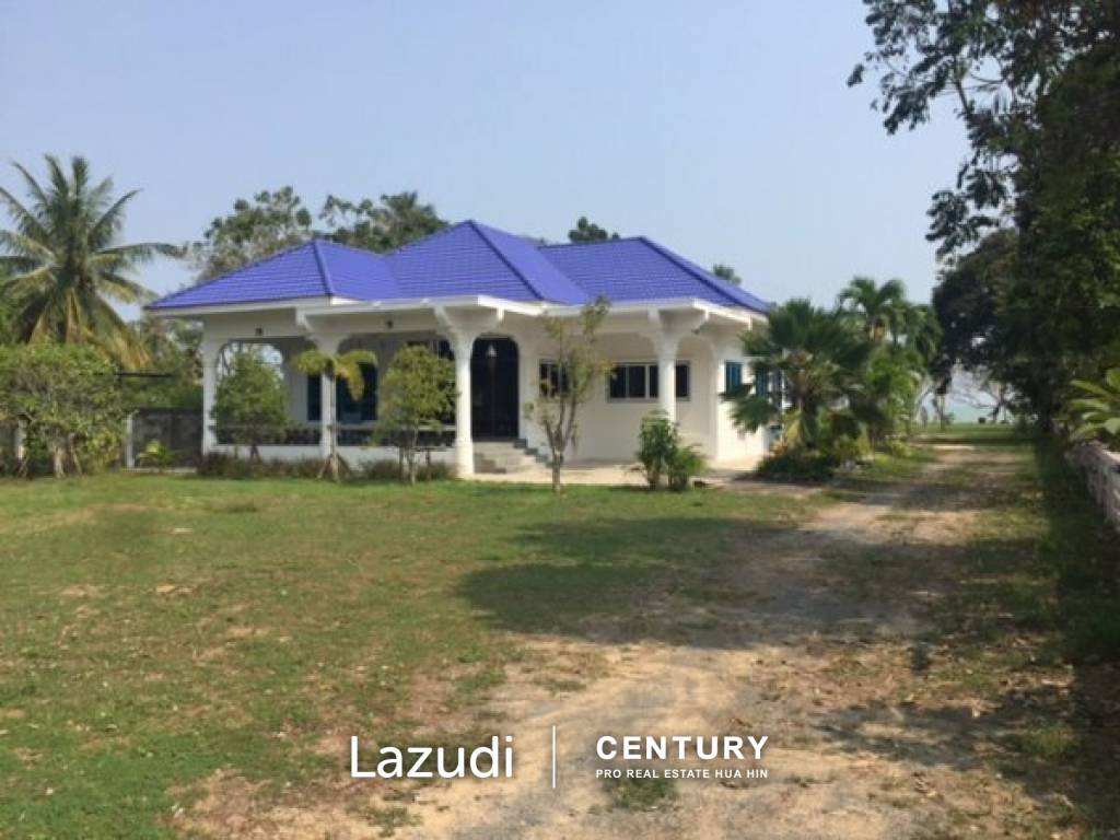 Beachfront Villa on 3 Rai of Land in Kuiburi