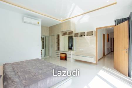 Aria Hua Hin: Stunning Modern Villa For Sale
