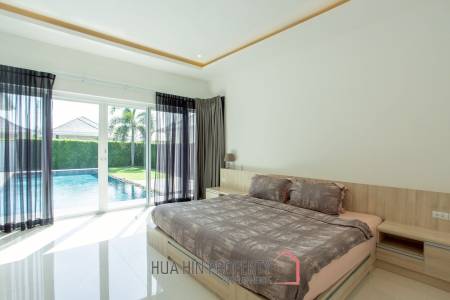 Aria Hua Hin: Stunning Modern Villa For Sale